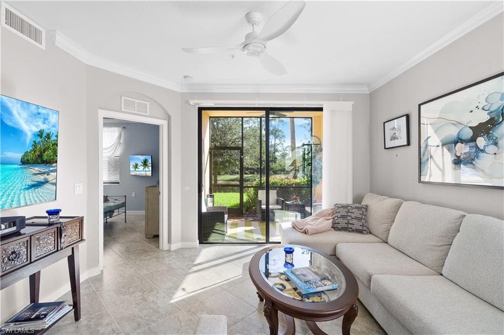 9596 Trevi CT 5418 NAPLES, FL 34113
