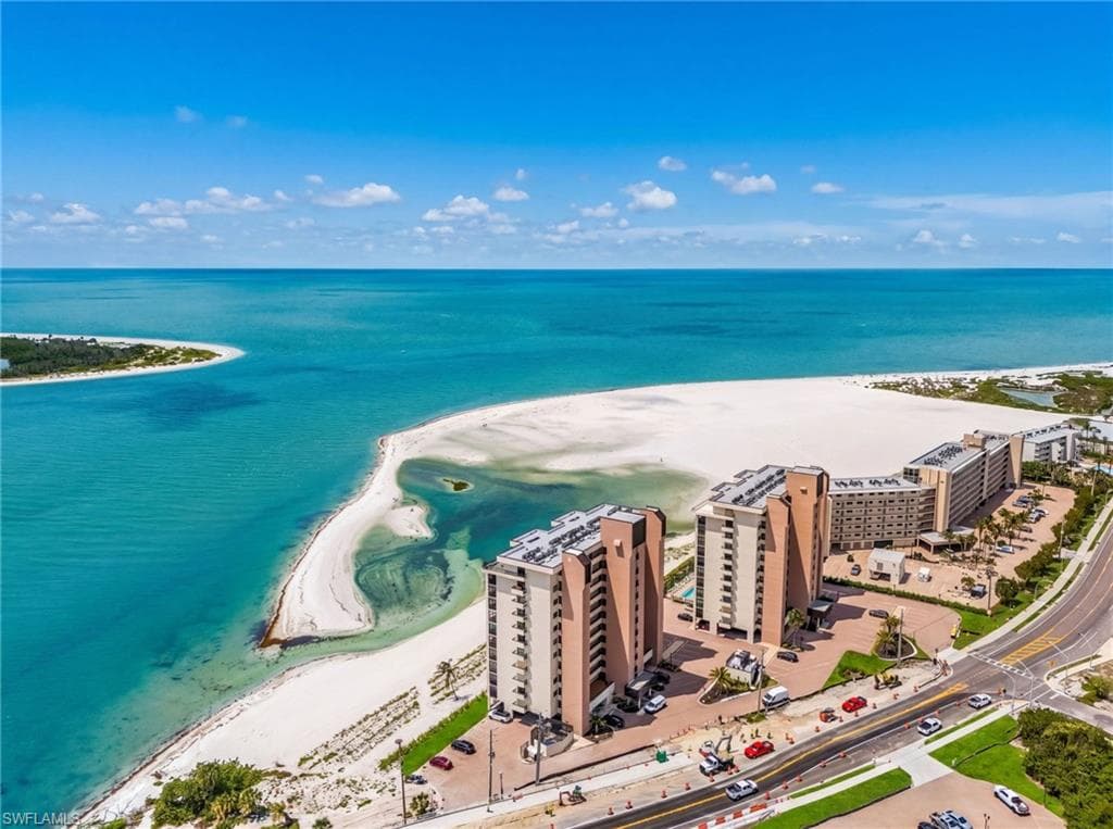 8402 Estero BLVD 704 FORT MYERS BEACH, FL 33931
