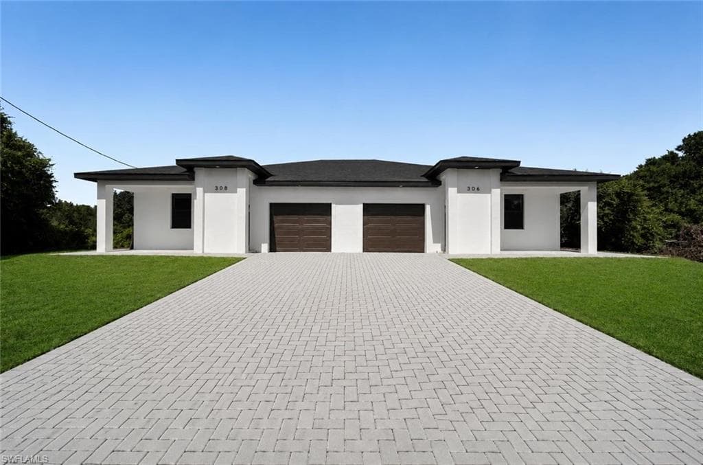 306 / 308 Bell BLVD S LEHIGH ACRES, FL 33974