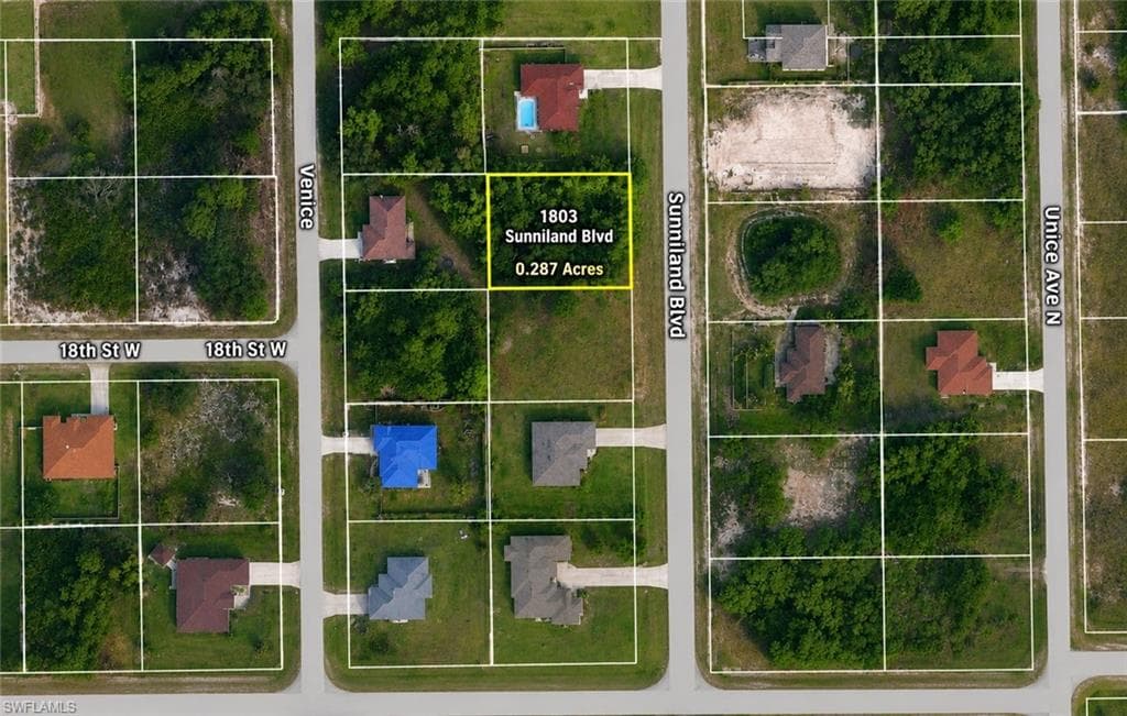 1803 Sunniland BLVD LEHIGH ACRES, FL 33971