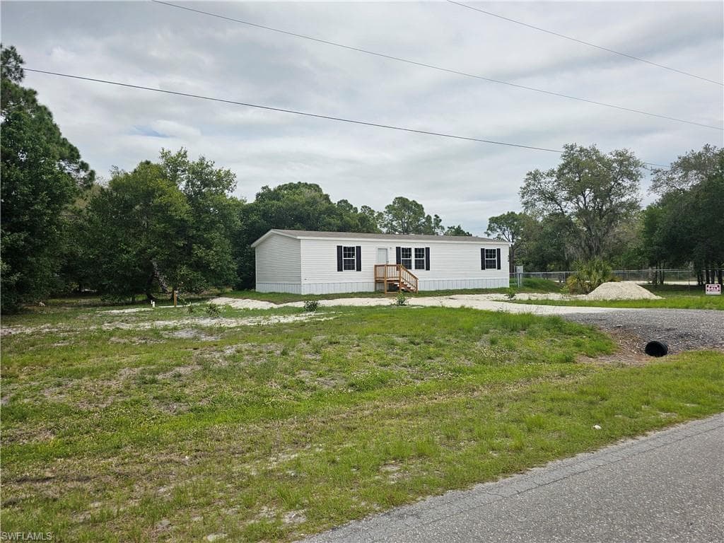 509 Bald Cypress AVE CLEWISTON, FL 33440