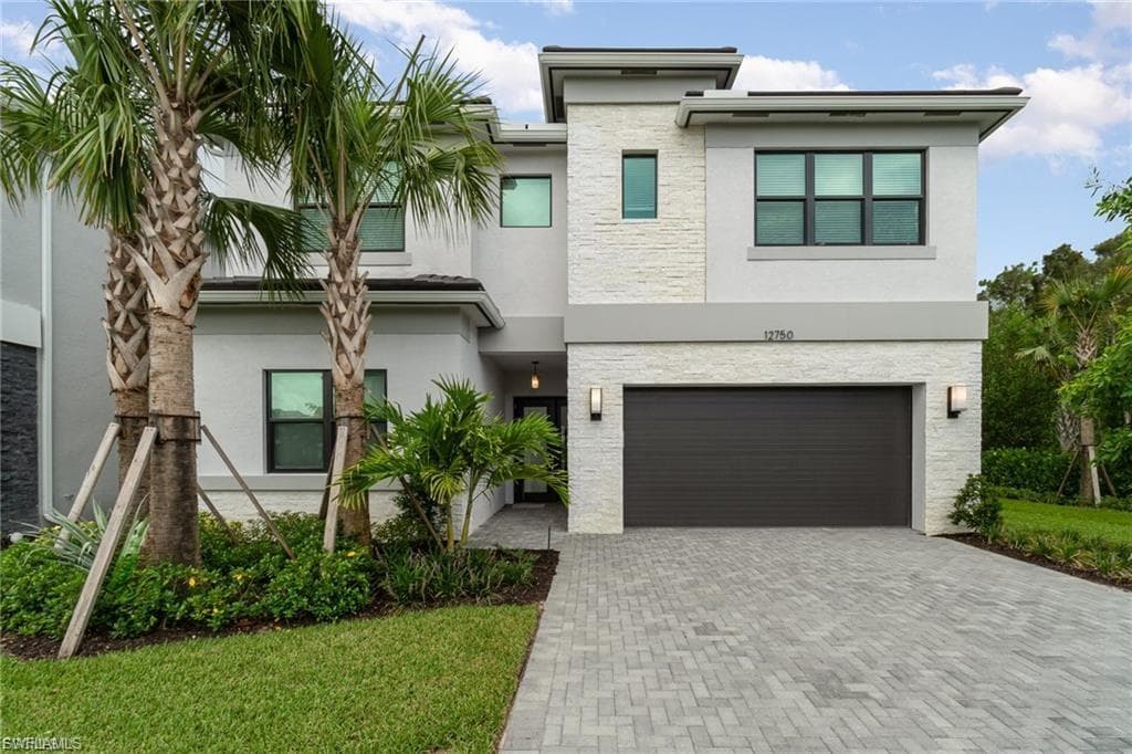 12750 Woodbury DR ESTERO, FL 33928