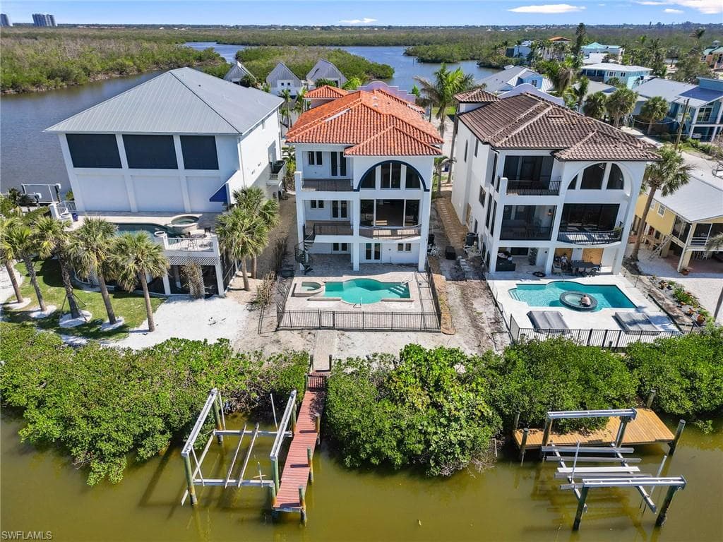 27806 Forester DR W BONITA SPRINGS, FL 34134