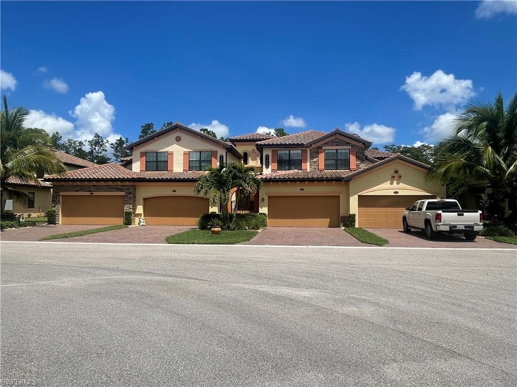 28001 Cookstown CT 3304 BONITA SPRINGS, FL 34135