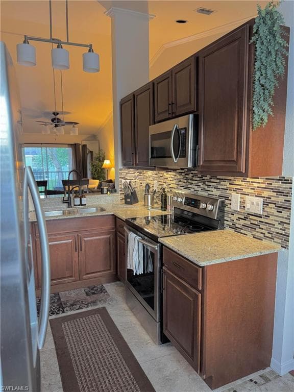 181 Grand Oaks WAY Q203 NAPLES, FL 34110
