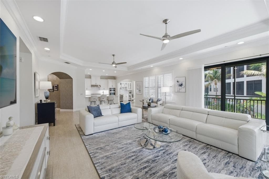 4711 Via Del Corso LN 102 BONITA SPRINGS, FL 34134