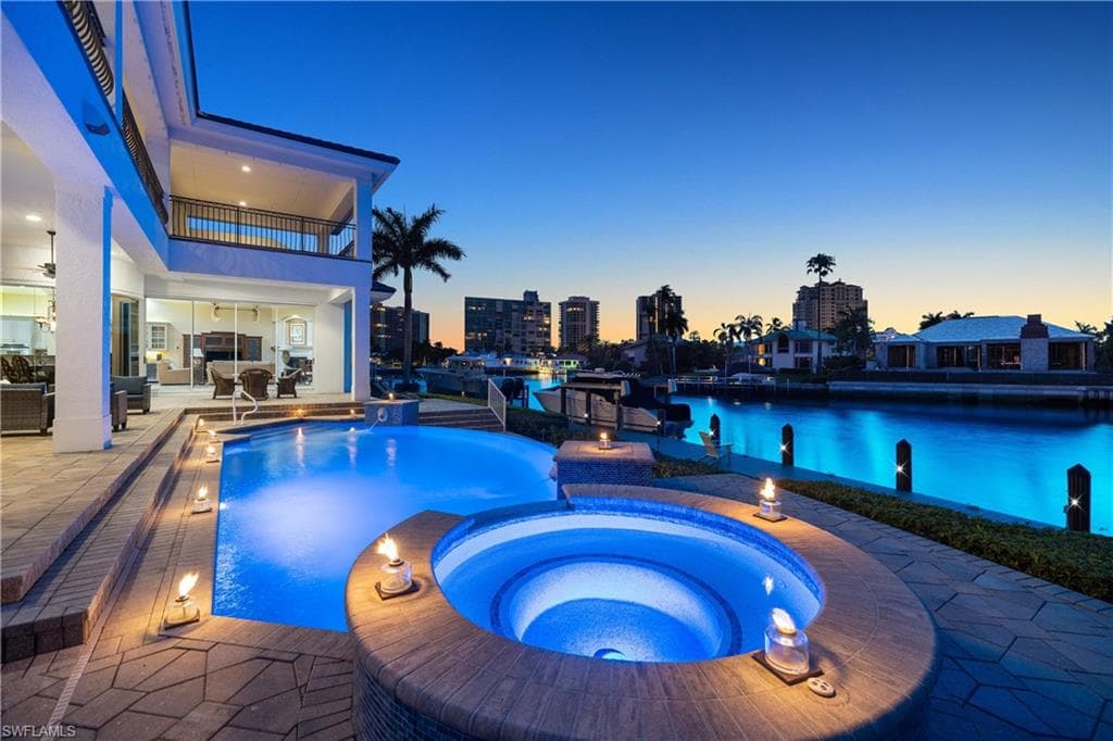 339 Devils Bight NAPLES, FL 34103