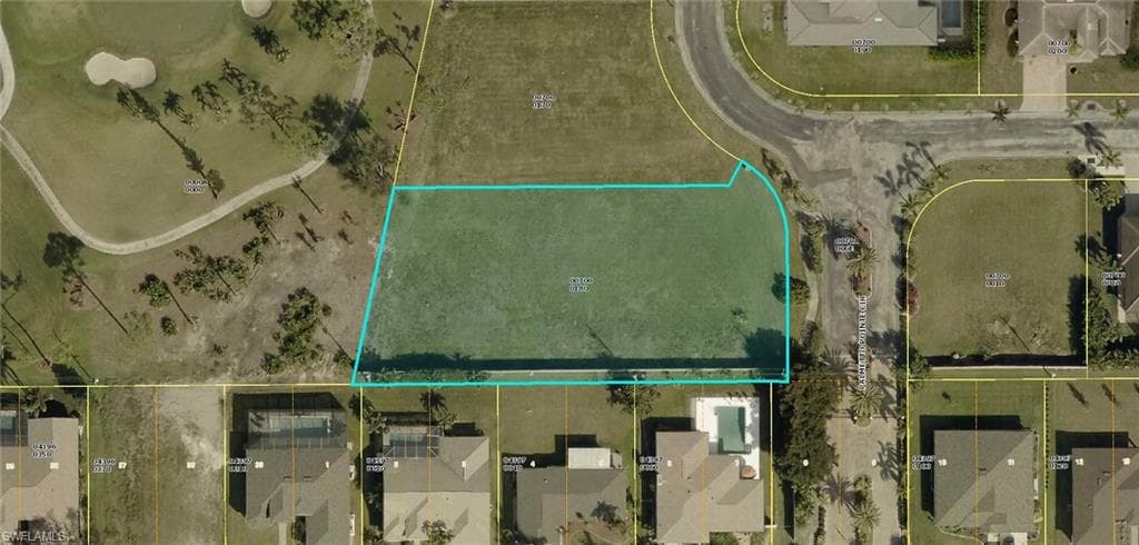 812 Palmetto Pointe CIR CAPE CORAL, FL 33991