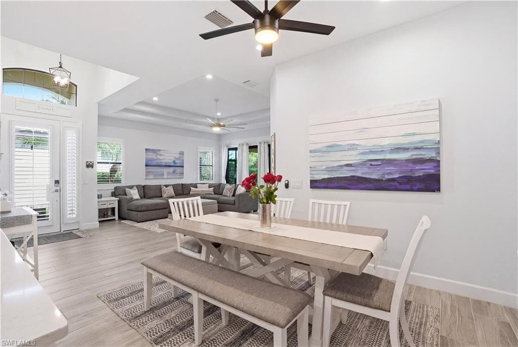 9435 Isla Bella CIR BONITA SPRINGS, FL 34135