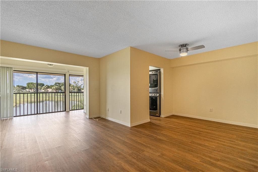 7410 Lake Breeze DR 203 FORT MYERS, FL 33907