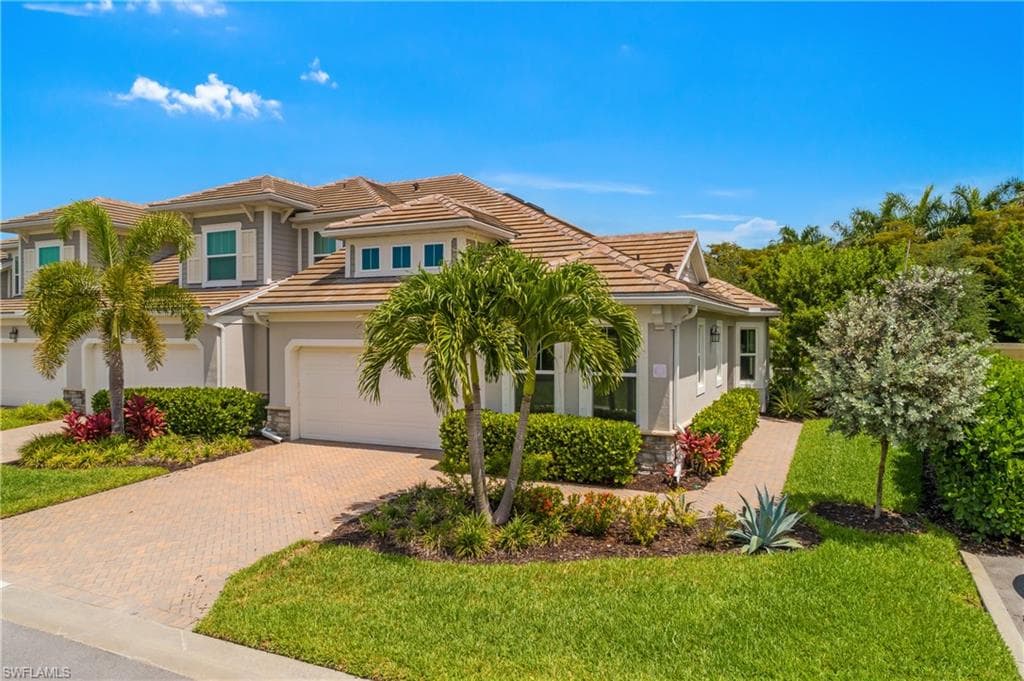 4546 Arboretum CIR 104 NAPLES, FL 34112
