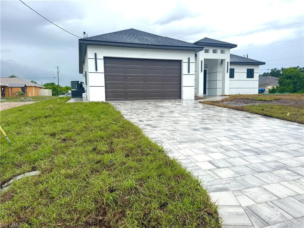 921 Martha AVE S LEHIGH ACRES, FL 33974