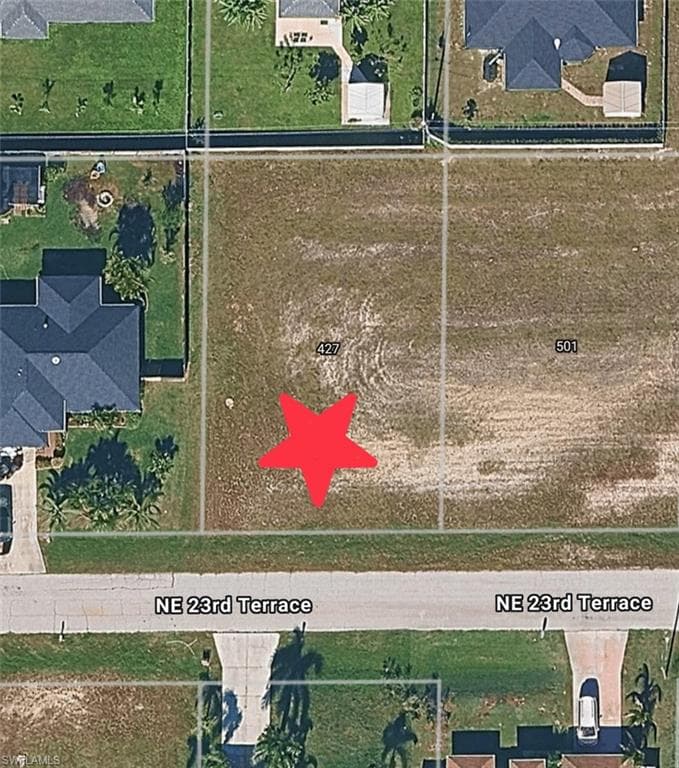 427 NE 23rd TER CAPE CORAL, FL 33909