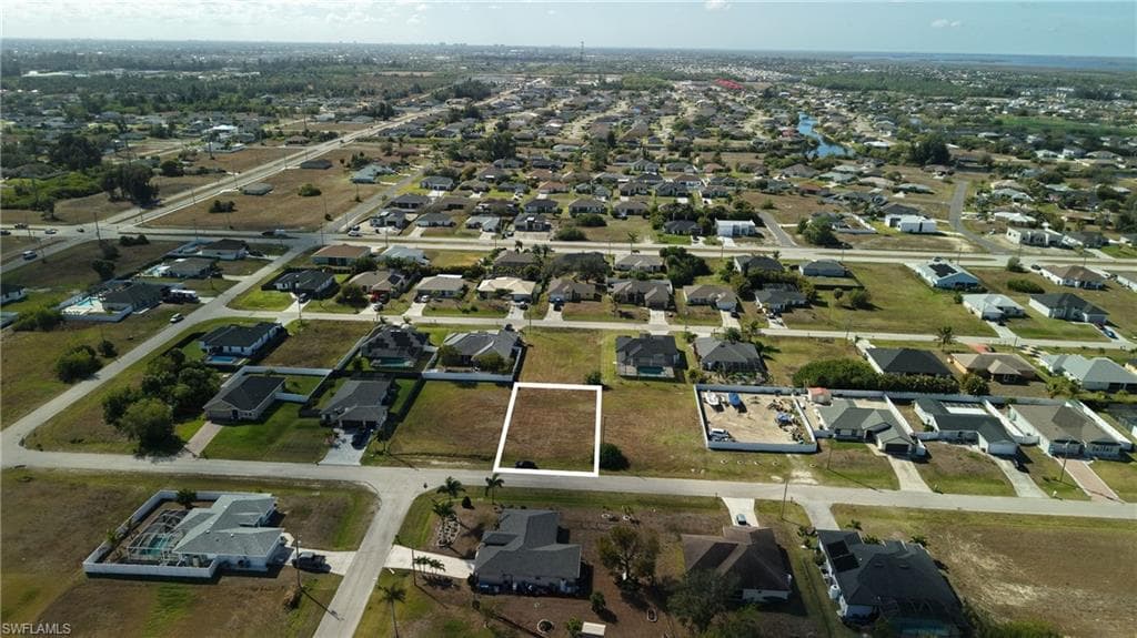 2502 NW 1st ST CAPE CORAL, FL 33993