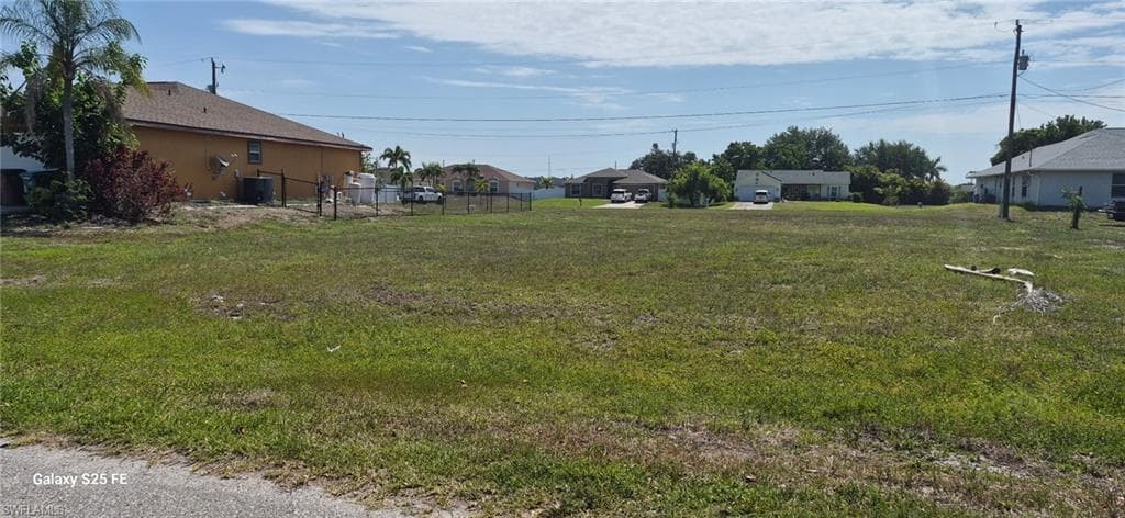1321 NE 21st PL CAPE CORAL, FL 33909