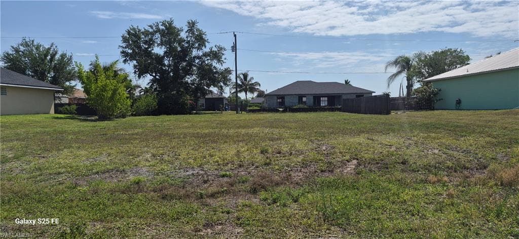 2501 NE 19th PL CAPE CORAL, FL 33909