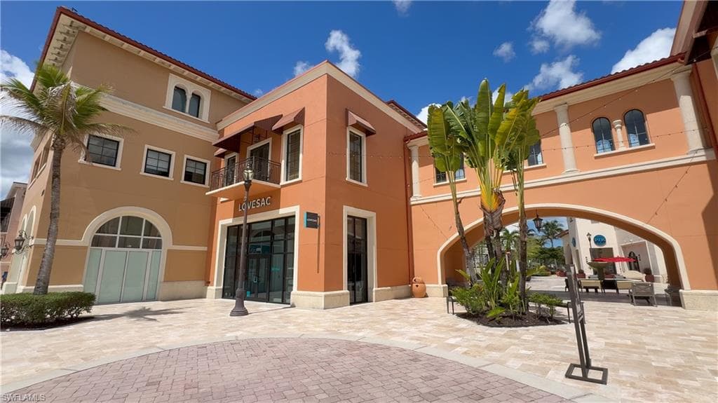 23150 Fashion DR 232 LEE, FL 33928