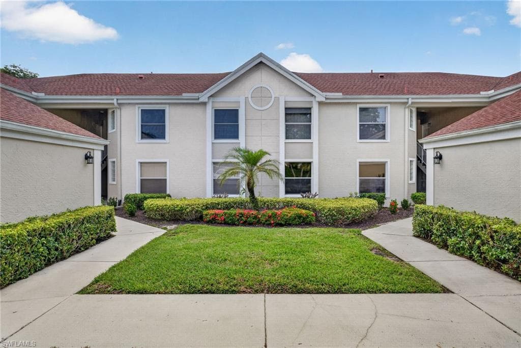 9836 Luna CIR F-204 NAPLES, FL 34109