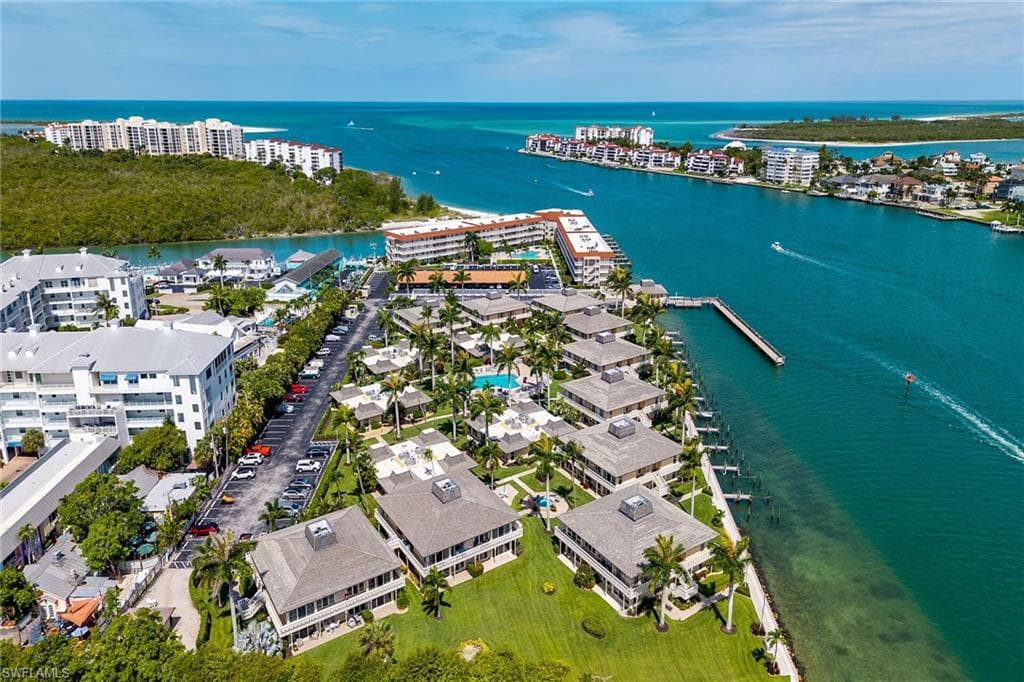 1215 Edington PL M3 MARCO ISLAND, FL 34145