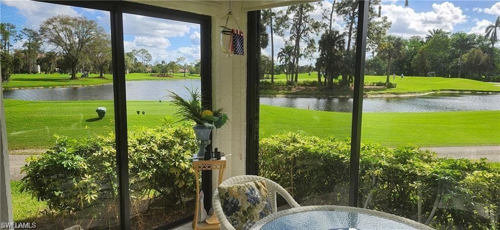 219 Fox Glen DR 1107 NAPLES, FL 34104