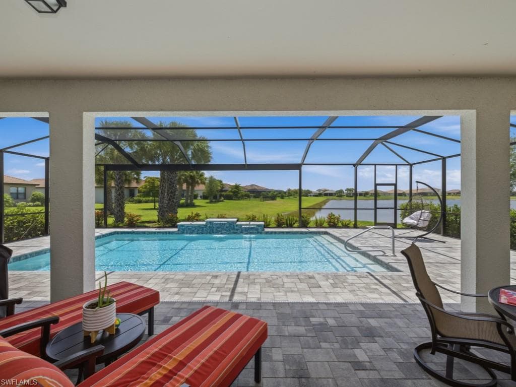 4010 Hampton CIR ALVA, FL 33920