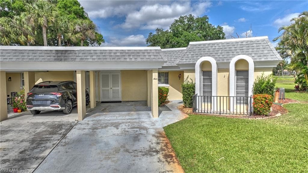 9 Park Lane CIR LEHIGH ACRES, FL 33936