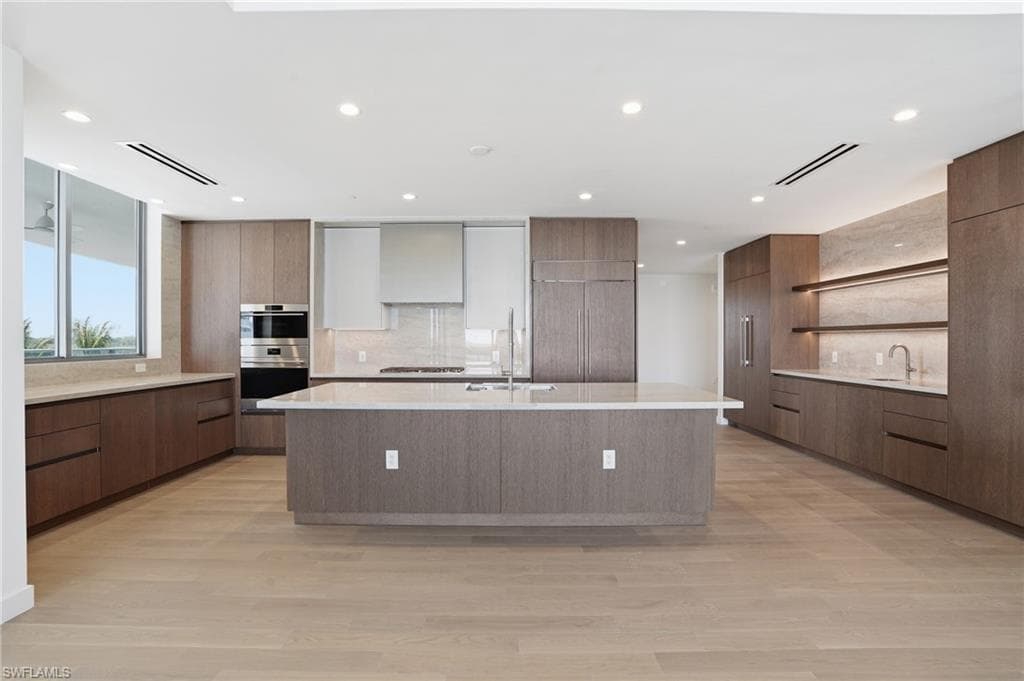 5100 Seagrass BLVD 201 BONITA SPRINGS, FL 33928