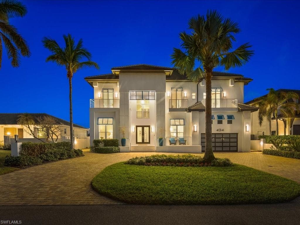 434 Conners AVE NAPLES, FL 34108