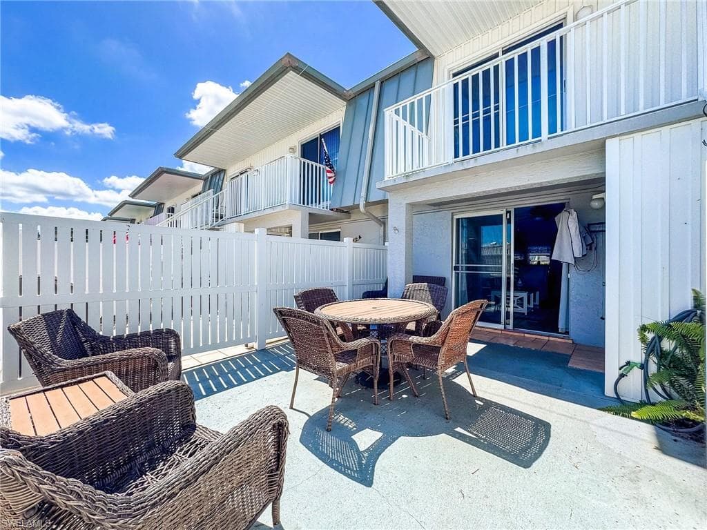 6777 Winkler RD 150 FORT MYERS, FL 33919