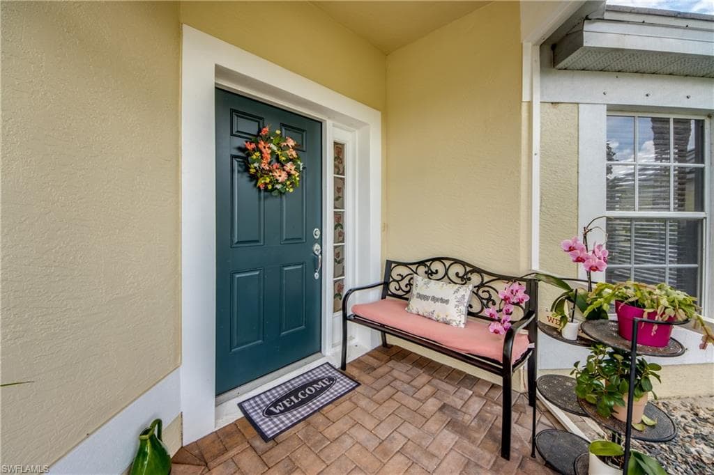 2467 Belleville CT CAPE CORAL, FL 33991