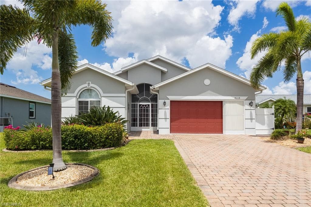 8648 Lake Front CT PUNTA GORDA, FL 33950