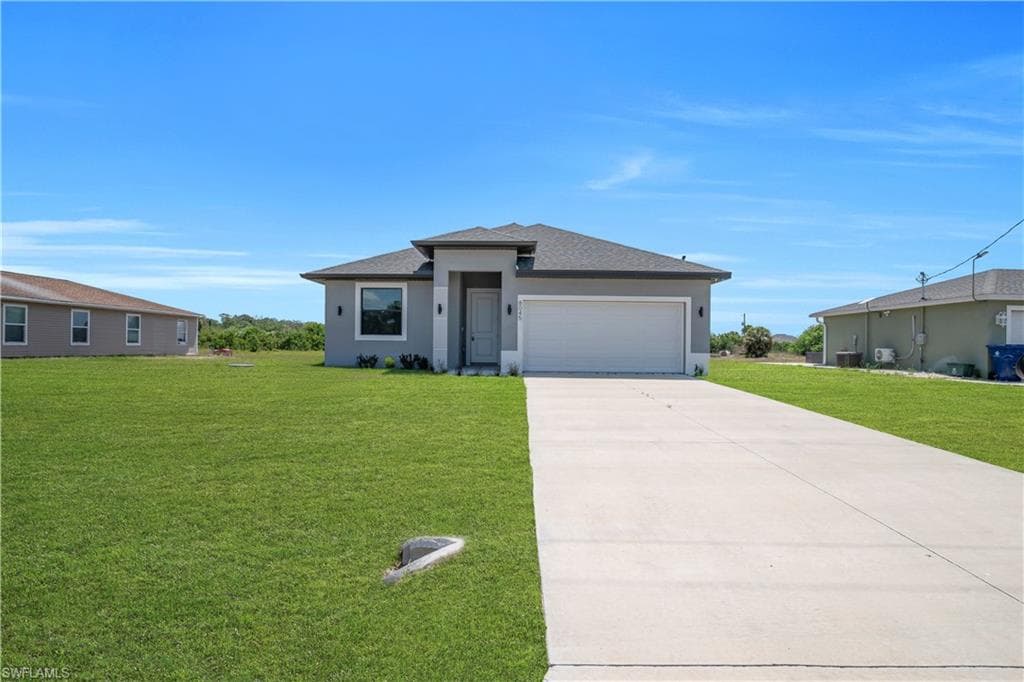 8045 Buttercup CIR LABELLE, FL 33935