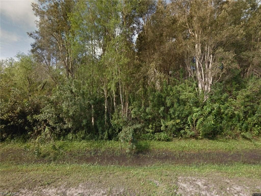 24376 Melaine LN BONITA SPRINGS, FL 34135