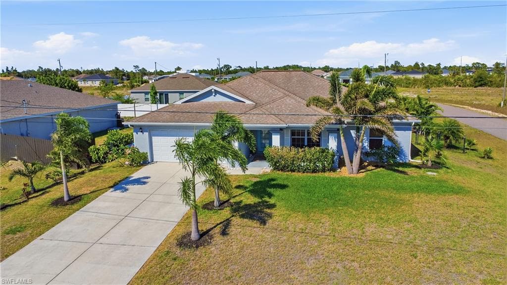 4301 NE 9th PL CAPE CORAL, FL 33909