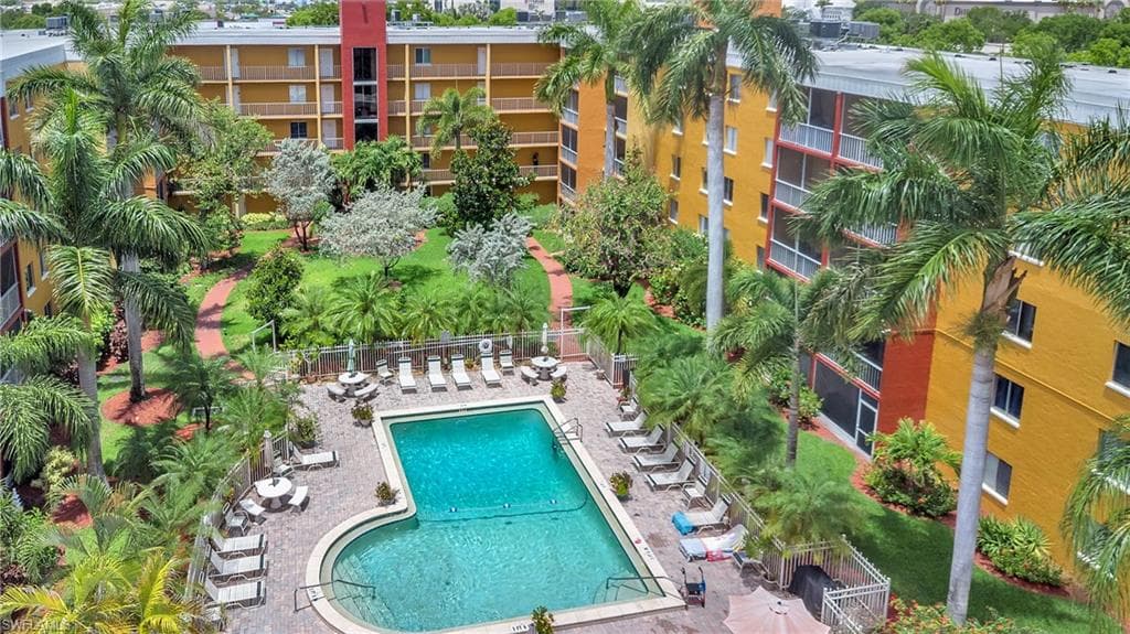 2366 E Mall DR 212 FORT MYERS, FL 33901
