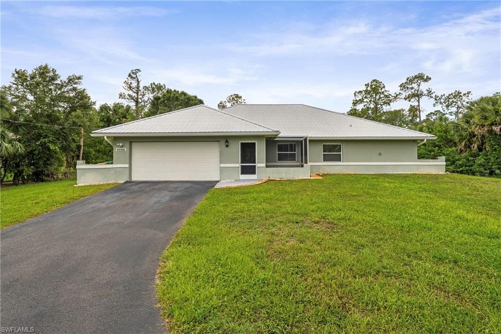 4160 5th AVE SW NAPLES, FL 34119