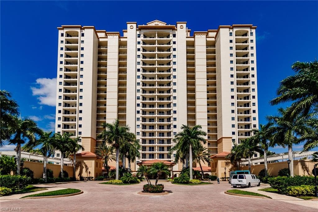 1065 Borghese LN 1003 NAPLES, FL 34114