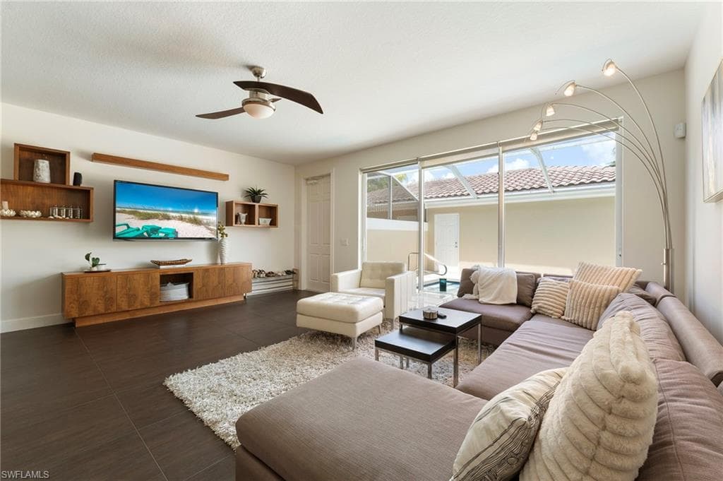 15107 Auk WAY BONITA SPRINGS, FL 34135
