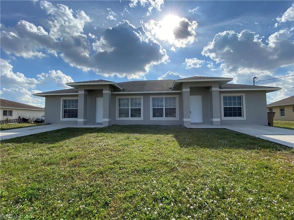 4541 20th ST SW LEHIGH ACRES, FL 33973