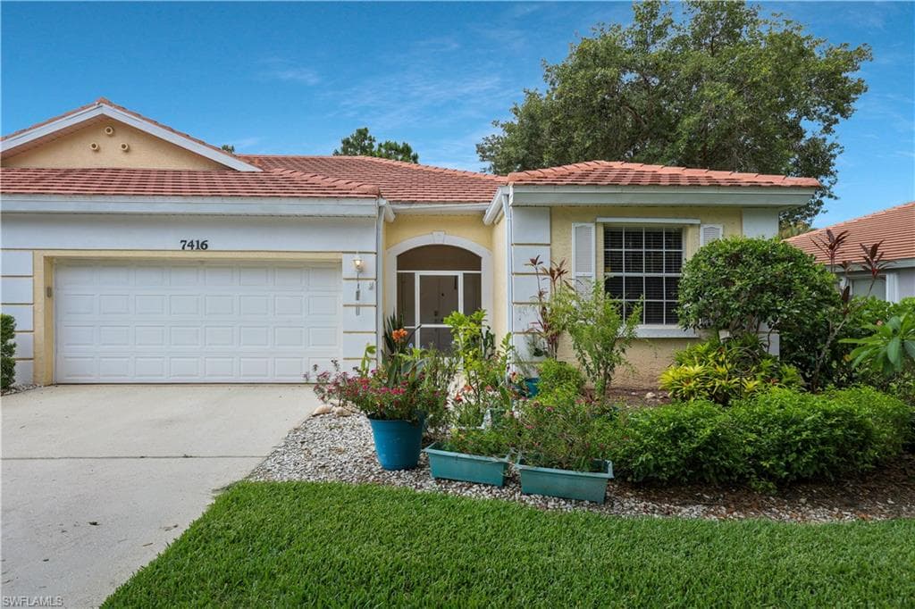 7416 Berkshire Pines DR NAPLES, FL 34104