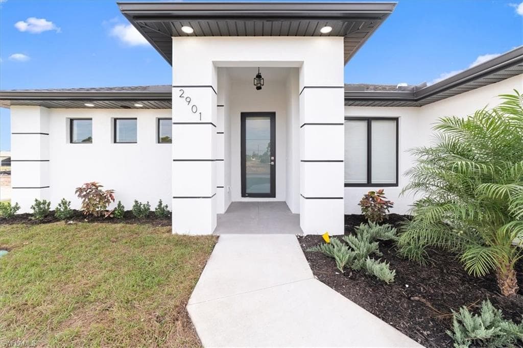 2619 23rd ST SW LEHIGH ACRES, FL 33976