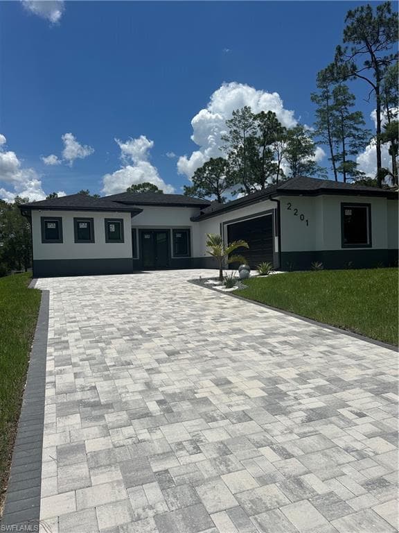 2201 Jackson AVE ALVA, FL 33920