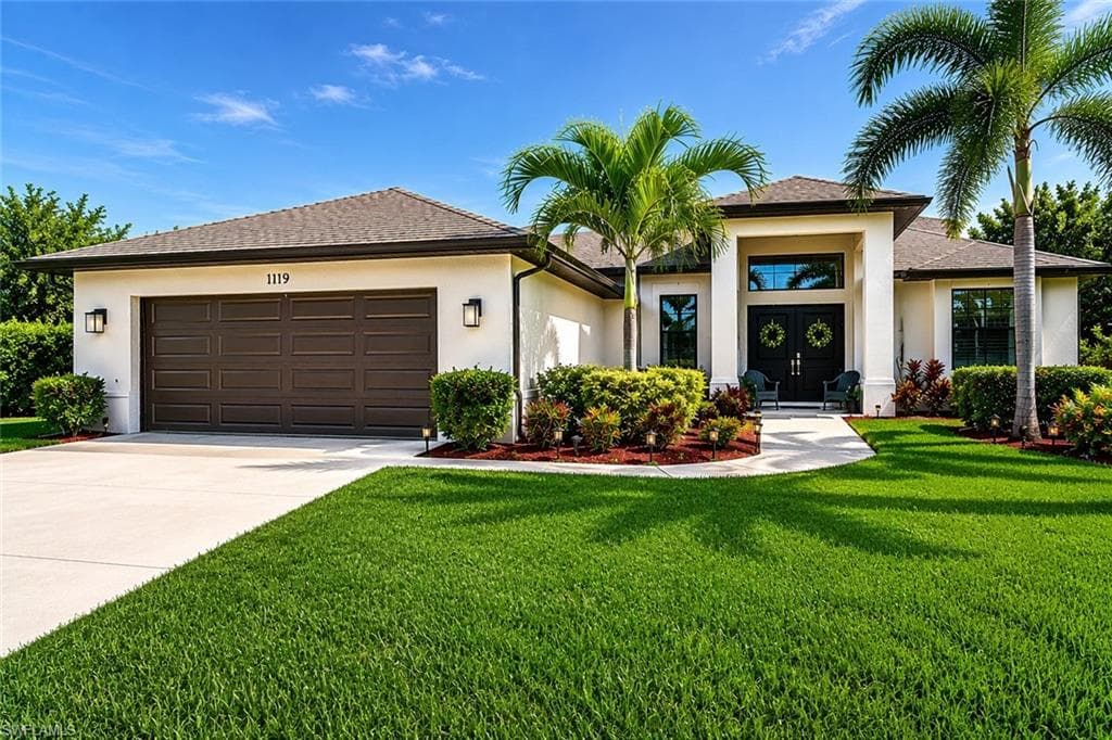 1119 NE 2nd TER CAPE CORAL, FL 33909