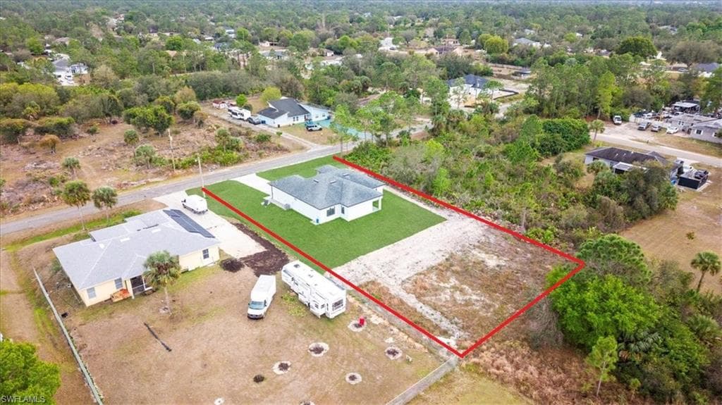 705 8th AVE LEHIGH ACRES, FL 33972