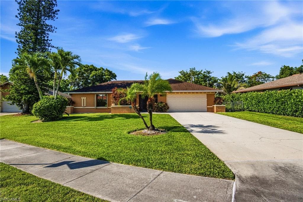 9792 Kentucky ST BONITA SPRINGS, FL 34135