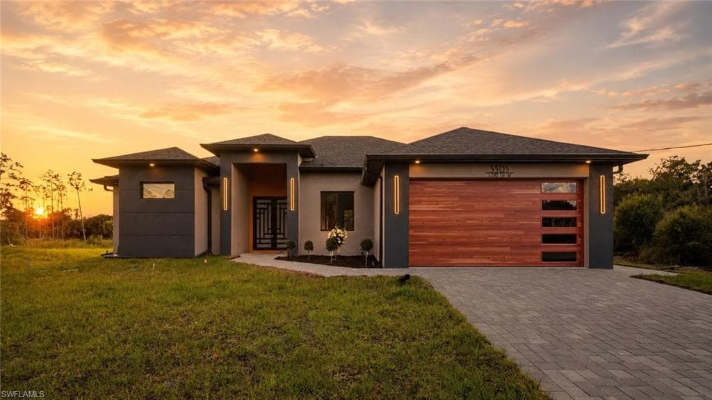 3305 32nd ST W LEHIGH ACRES, FL 33971