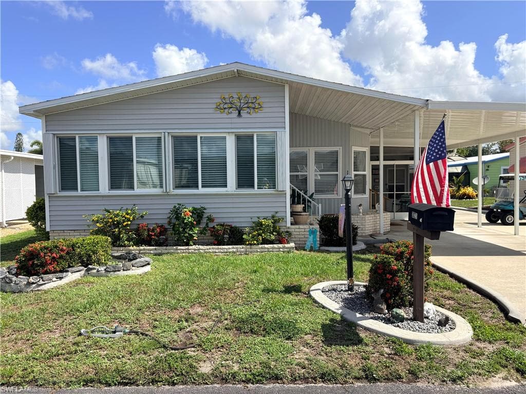 3021 Artesian LN NORTH FORT MYERS, FL 33917