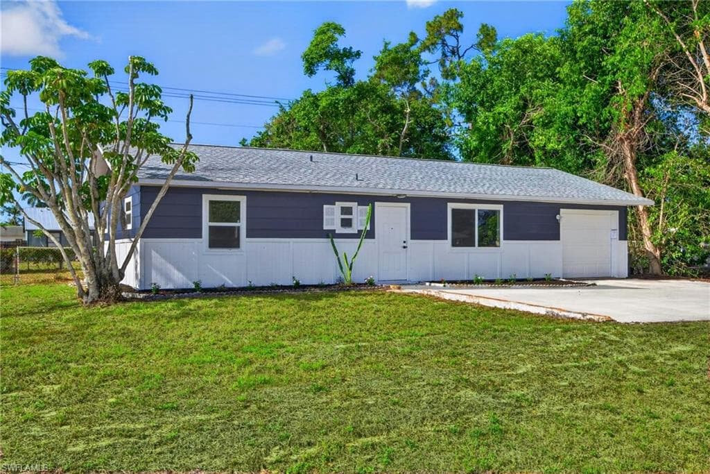 2300 Crystal DR FORT MYERS, FL 33907
