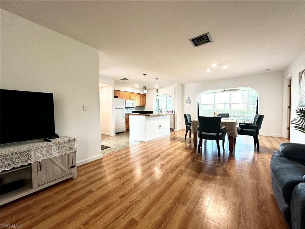 3439 Boca Ciega DR E7 NAPLES, FL 34112