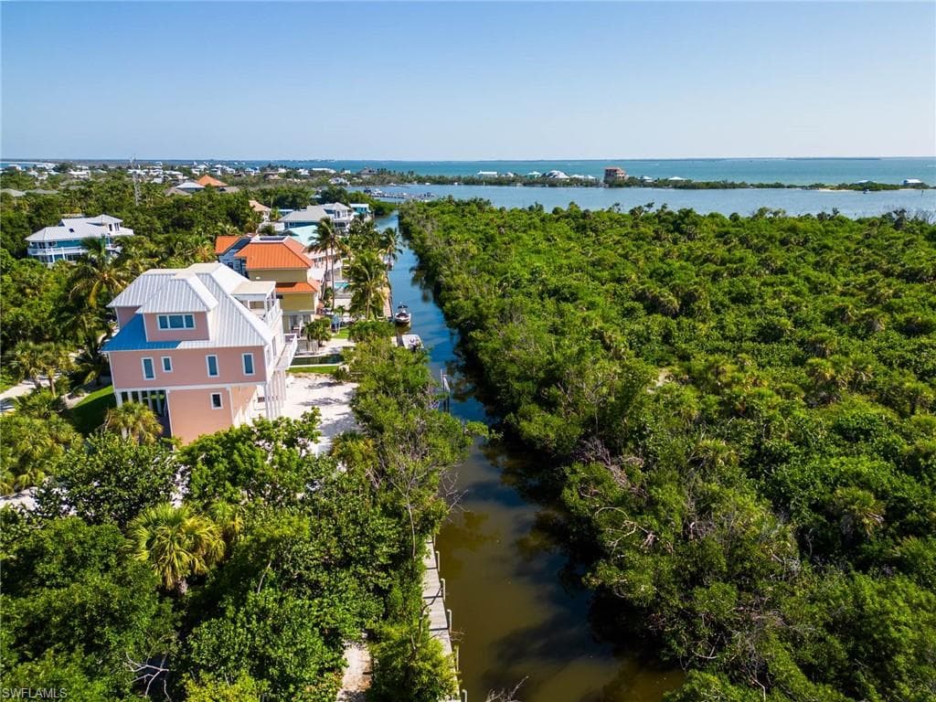 621 Rum RD CAPTIVA, FL 33924